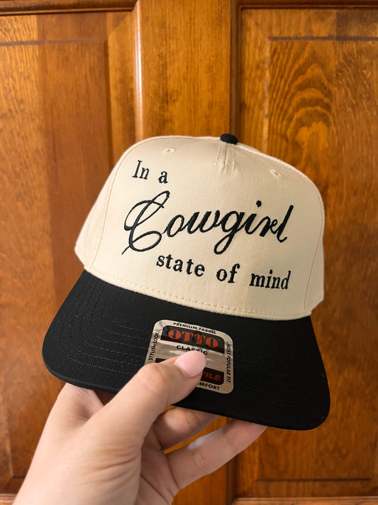 Cowgirl state of mind Trucker Hat